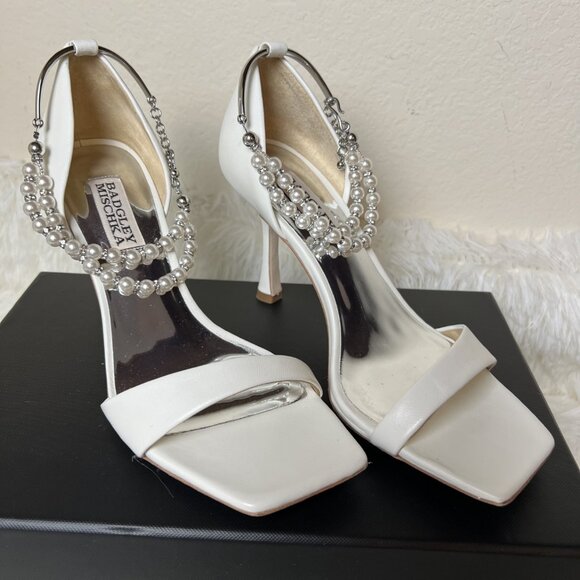 Badgley Mischka Shoes - Badgley Mischka Sandals